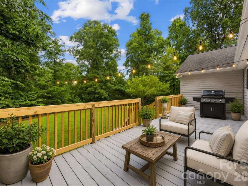 3416 Leaning Pine Drive, Lincolnton, NC 28092.  MLS# CAR4406384, YatesRealty ID 38941. 