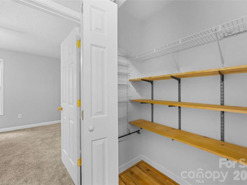 3416 Leaning Pine Drive, Lincolnton, NC 28092.  MLS# CAR4406384, YatesRealty ID 38941. 