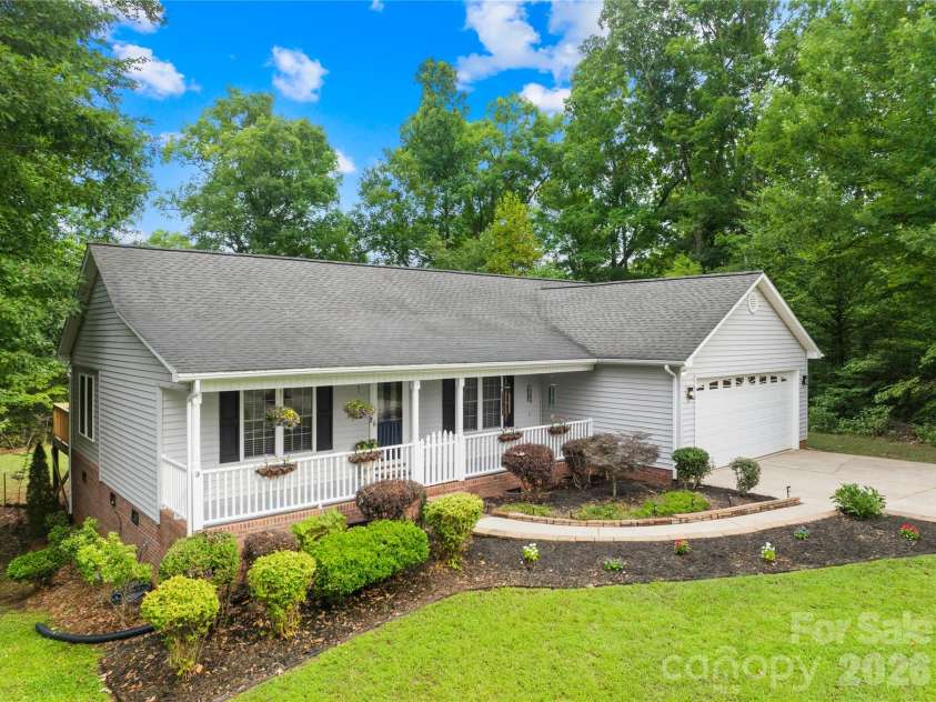 3416 Leaning Pine Drive, Lincolnton, NC 28092.  MLS# CAR4406384, YatesRealty ID 38941. 