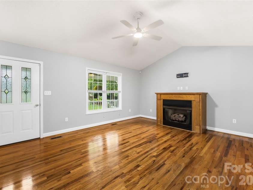3416 Leaning Pine Drive, Lincolnton, NC 28092.  MLS# CAR4406384, YatesRealty ID 38941. 