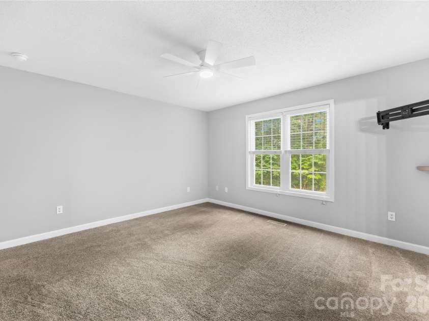 3416 Leaning Pine Drive, Lincolnton, NC 28092.  MLS# CAR4406384, YatesRealty ID 38941. 