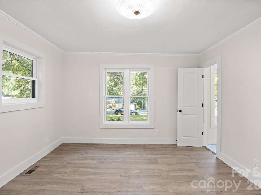 8033 Ritter Drive, Charlotte, NC 28270.  MLS# CAR4406196, YatesRealty ID 38942. Bedroom