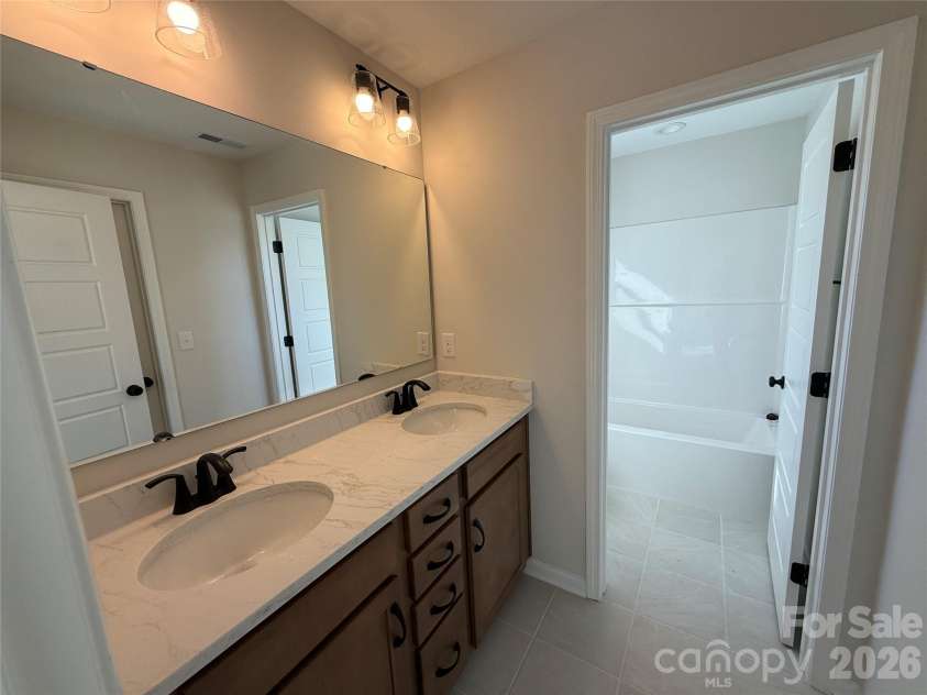 4800 Glen Stripe Drive, Indian Trail, NC 28079.  MLS# CAR4367168, YatesRealty ID 38944. Bath 3