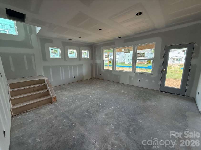 4800 Glen Stripe Drive, Indian Trail, NC 28079.  MLS# CAR4367168, YatesRealty ID 38944. Dining