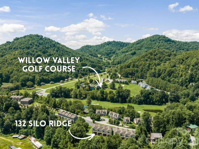 132 Silo Ridge Lane, Vilas, NC 28692.  MLS# CAR4403590, YatesRealty ID 38948. 