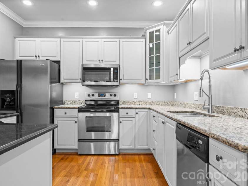 132 Silo Ridge Lane, Vilas, NC 28692.  MLS# CAR4403590, YatesRealty ID 38948. 