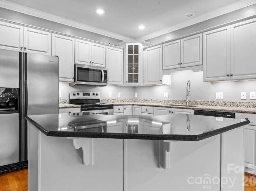 132 Silo Ridge Lane, Vilas, NC 28692.  MLS# CAR4403590, YatesRealty ID 38948. 
