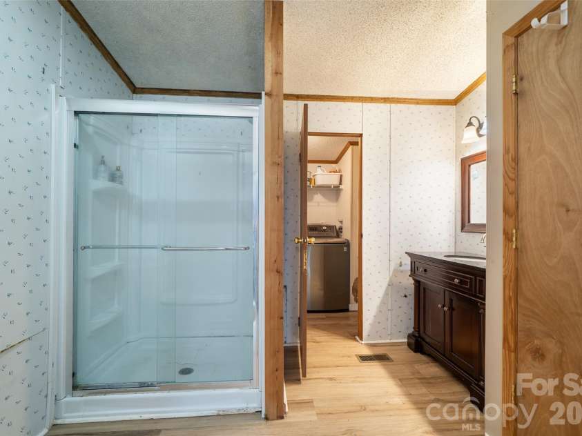 479 McDade Road, Tryon, NC 28782.  MLS# CAR4406506, YatesRealty ID 38949. 