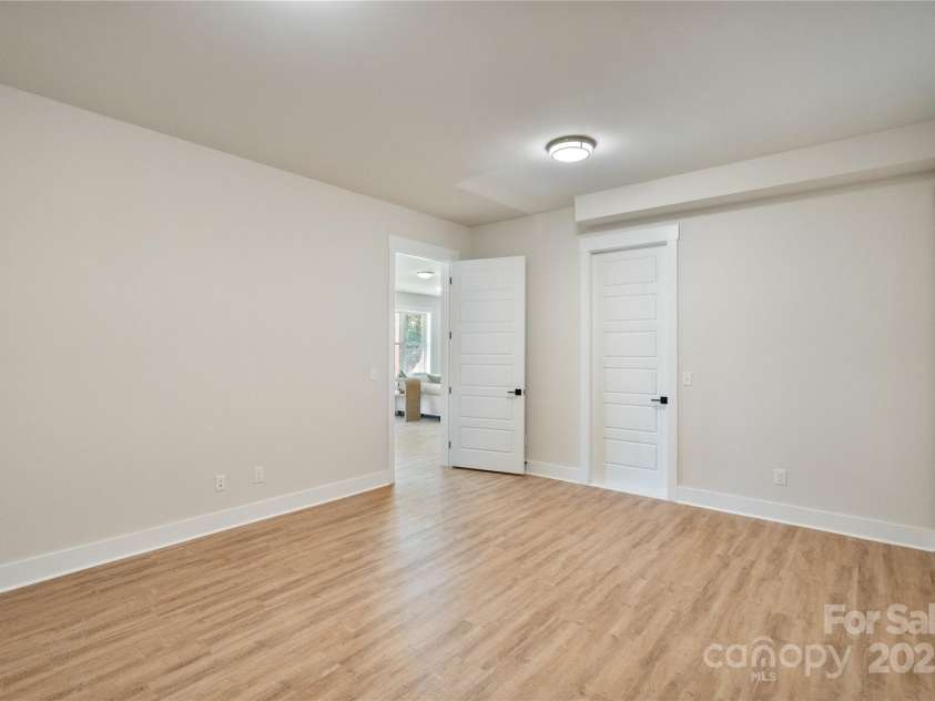 2085 Bonds Lane, Fort Mill, SC 29715.  MLS# CAR4257392, YatesRealty ID 3895. 