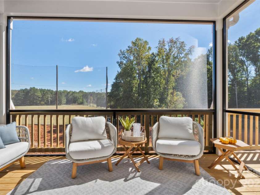 2085 Bonds Lane, Fort Mill, SC 29715.  MLS# CAR4257392, YatesRealty ID 3895. 