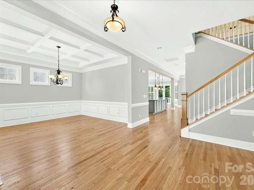 13116 May River Lane, Charlotte, NC 28278.  MLS# CAR4403294, YatesRealty ID 38951. Open floorplan