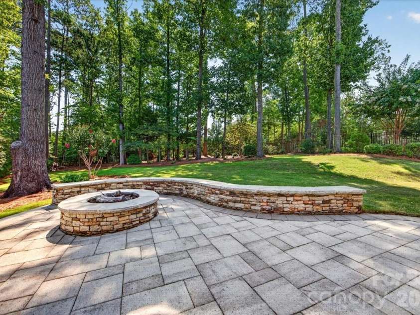 13116 May River Lane, Charlotte, NC 28278.  MLS# CAR4403294, YatesRealty ID 38951. Patio