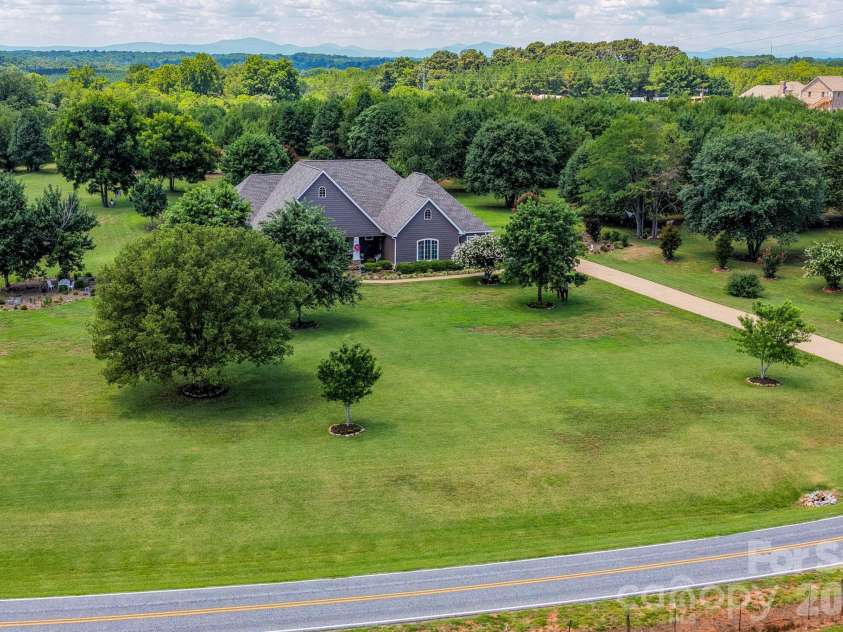 1109 Morningstar Lake Road, Forest City, NC 28043.  MLS# CAR4405466, YatesRealty ID 38952. 