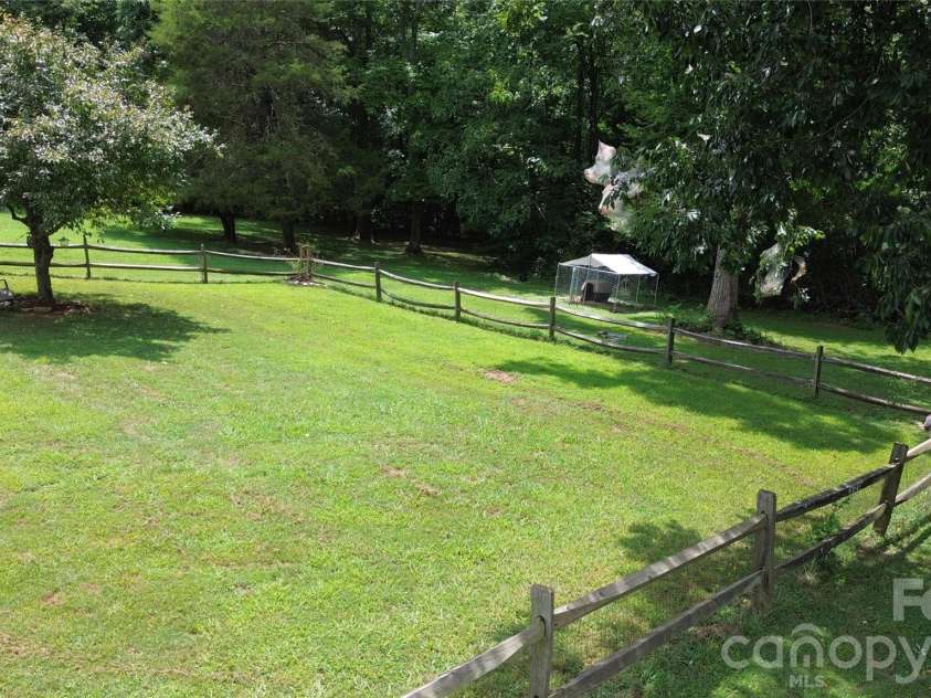2507 Otis Dellinger Road, Lincolnton, NC 28092.  MLS# CAR4347007, YatesRealty ID 38954. 