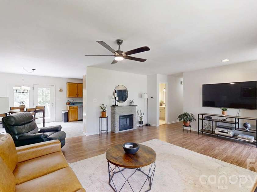 2507 Otis Dellinger Road, Lincolnton, NC 28092.  MLS# CAR4347007, YatesRealty ID 38954. 