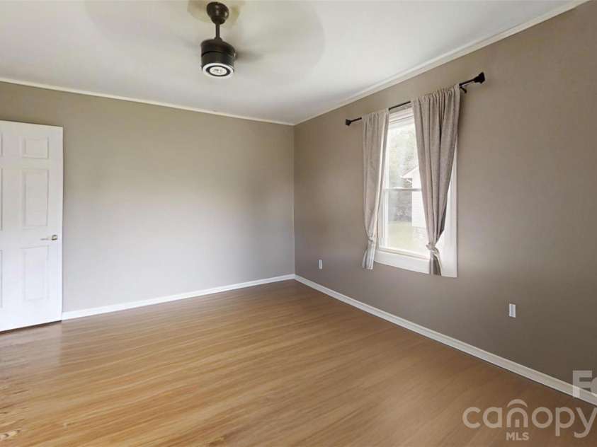 2507 Otis Dellinger Road, Lincolnton, NC 28092.  MLS# CAR4347007, YatesRealty ID 38954. 