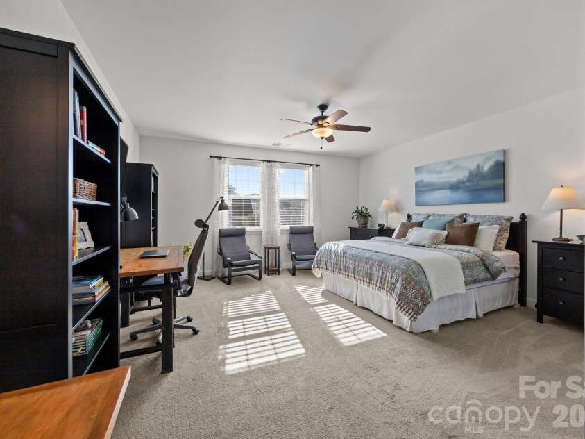 14918 Marymont Avenue, Huntersville, NC 28078.  MLS# CAR4341201, YatesRealty ID 3896. 