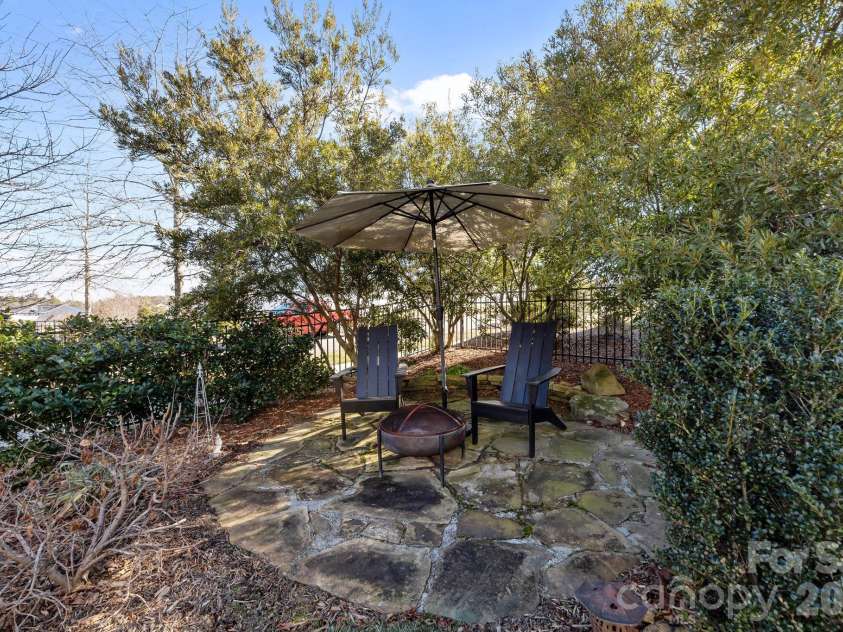 14918 Marymont Avenue, Huntersville, NC 28078.  MLS# CAR4341201, YatesRealty ID 3896. 