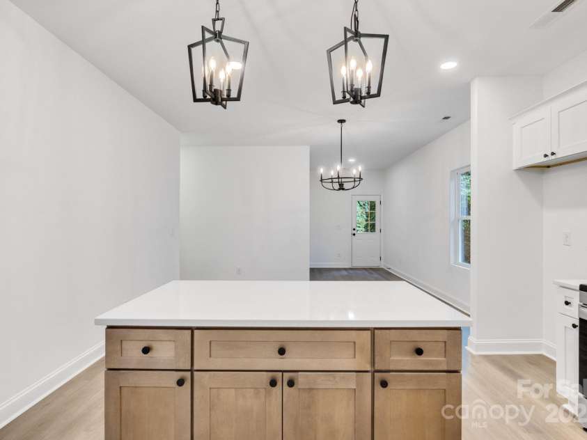 354 Moore Avenue, Mooresville, NC 28115.  MLS# CAR4270464, YatesRealty ID 3896. 