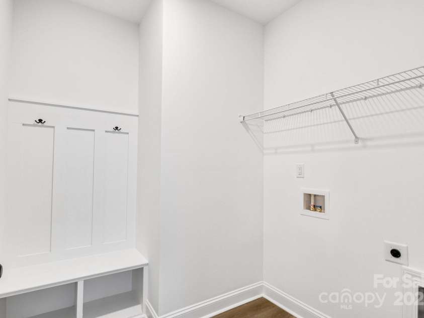 354 Moore Avenue, Mooresville, NC 28115.  MLS# CAR4270464, YatesRealty ID 3896. 