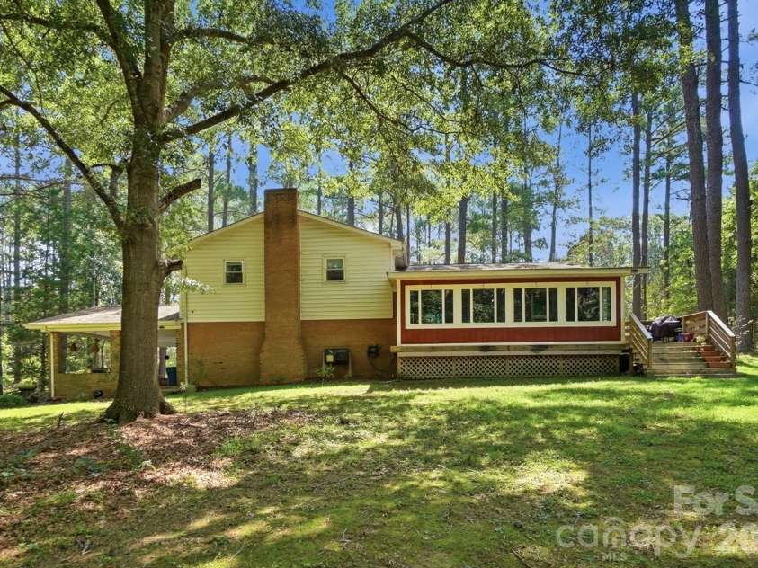 11060 Teresia Lane, Midland, NC 28107.  MLS# CAR4405956, YatesRealty ID 38963. 