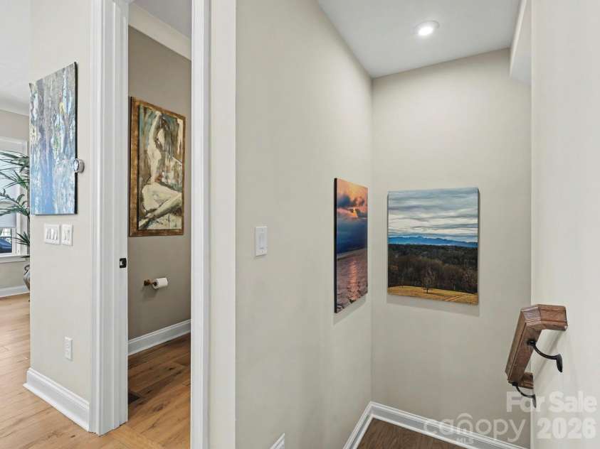 2523 Deacon Avenue, Charlotte, NC 28204.  MLS# CAR4402288, YatesRealty ID 38967. 