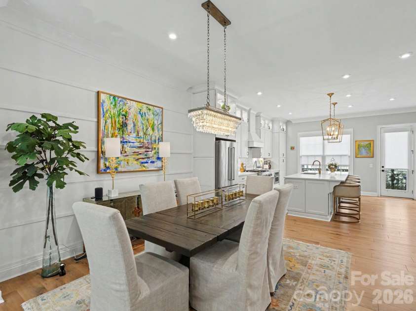 2523 Deacon Avenue, Charlotte, NC 28204.  MLS# CAR4402288, YatesRealty ID 38967. 