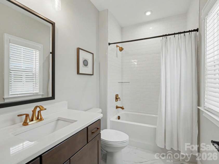 2523 Deacon Avenue, Charlotte, NC 28204.  MLS# CAR4402288, YatesRealty ID 38967. 