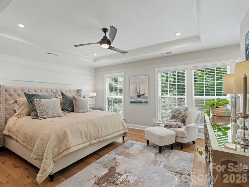 2523 Deacon Avenue, Charlotte, NC 28204.  MLS# CAR4402288, YatesRealty ID 38967. 