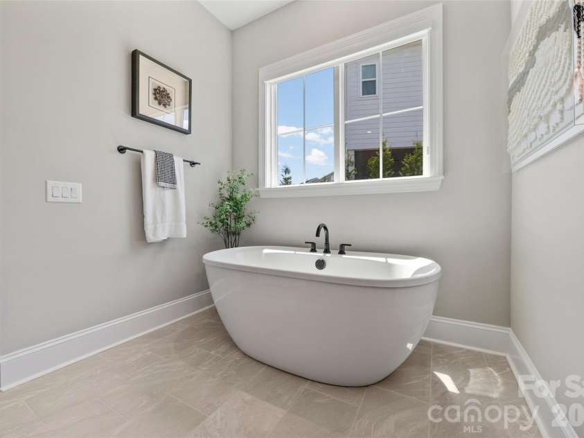 225 Lanyard Lane, Belmont, NC 28012.  MLS# CAR4399407, YatesRealty ID 38969. 