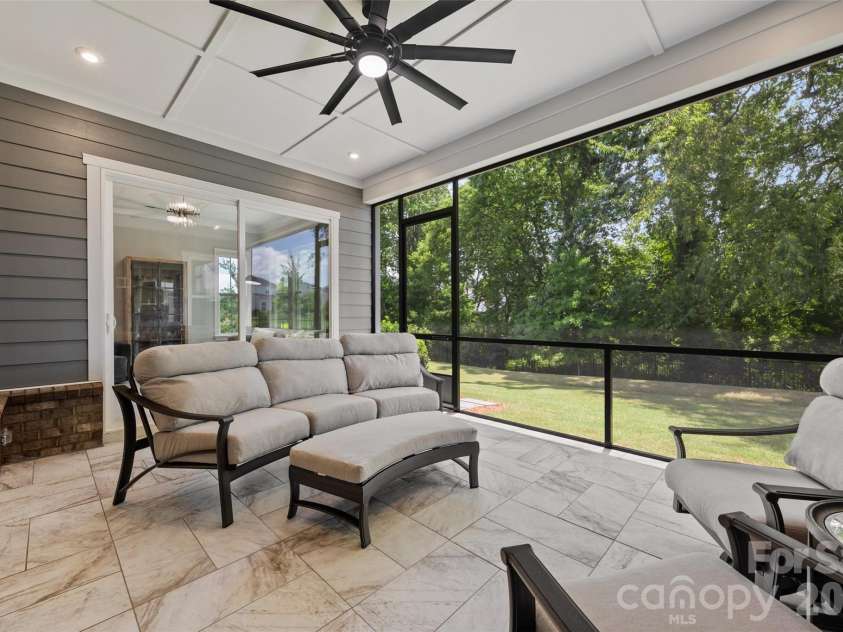 225 Lanyard Lane, Belmont, NC 28012.  MLS# CAR4399407, YatesRealty ID 38969. 