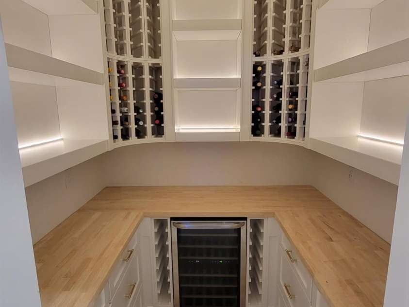 668 Players Ridge Road, Hickory, NC 28601.  MLS# CAR4306276, YatesRealty ID 3897. 