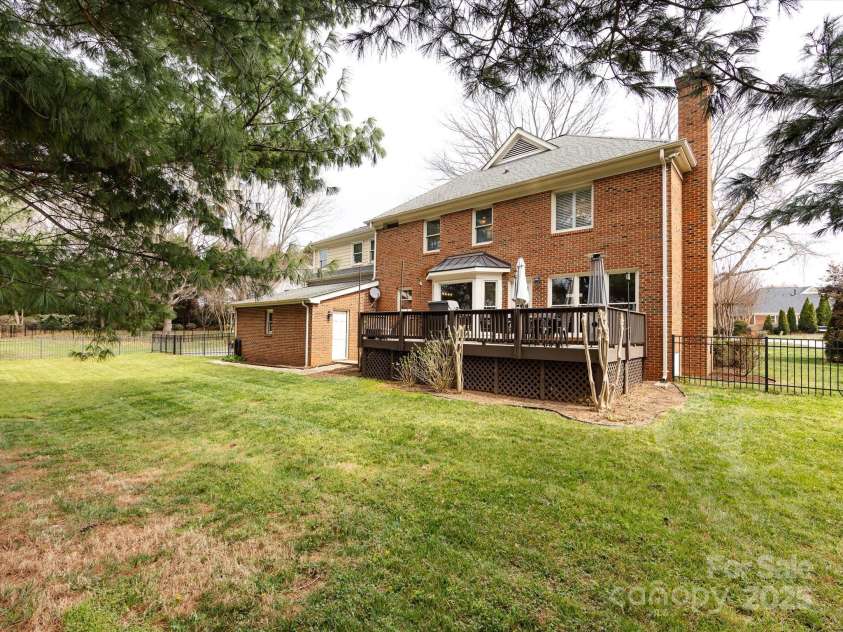 9901 Lariat Court, Huntersville, NC 28078.  MLS# CAR4237855, YatesRealty ID 3897. Backyard