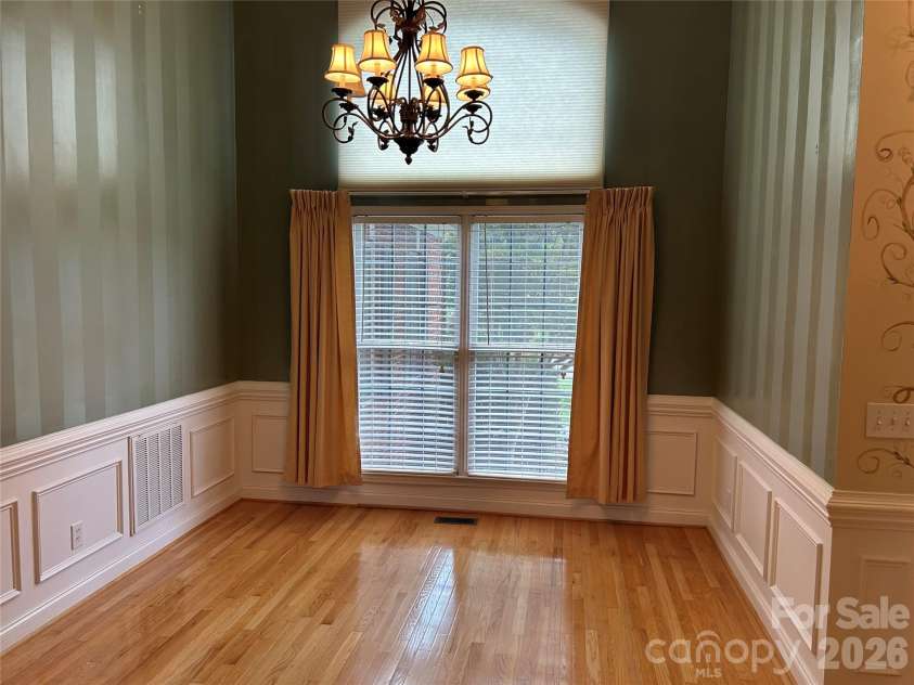 3968 Troon Drive, Concord, NC 28027.  MLS# CAR4405391, YatesRealty ID 38970. Dining