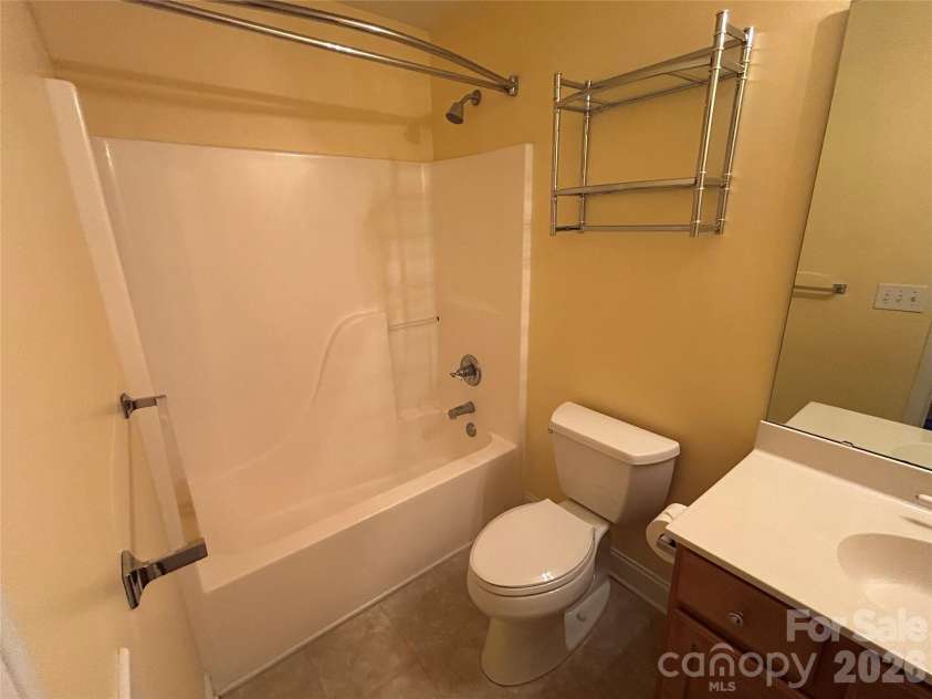 3968 Troon Drive, Concord, NC 28027.  MLS# CAR4405391, YatesRealty ID 38970. Full Bath