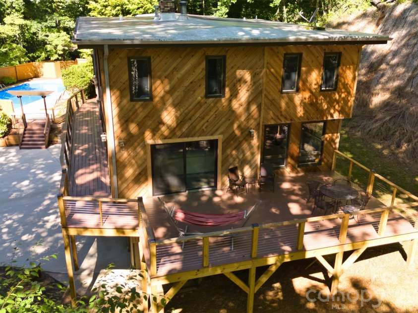 797 Merrills Cove Road, Asheville, NC 28803.  MLS# CAR4404847, YatesRealty ID 38971. 