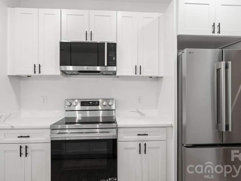 221 Ann Street, Concord, NC 28025.  MLS# CAR4406571, YatesRealty ID 38973. 