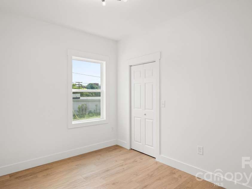 221 Ann Street, Concord, NC 28025.  MLS# CAR4406571, YatesRealty ID 38973. 