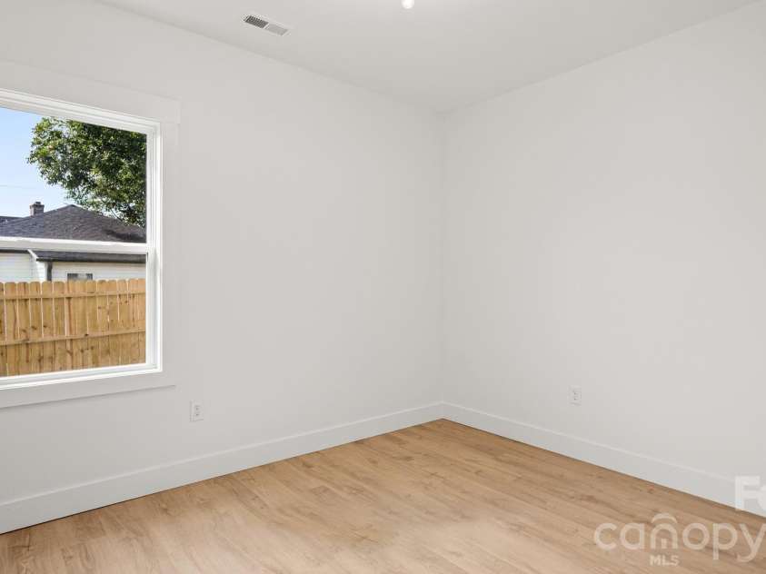 221 Ann Street, Concord, NC 28025.  MLS# CAR4406571, YatesRealty ID 38973. 