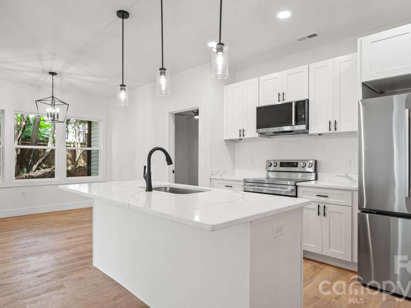 221 Ann Street, Concord, NC 28025.  MLS# CAR4406571, YatesRealty ID 38973. 