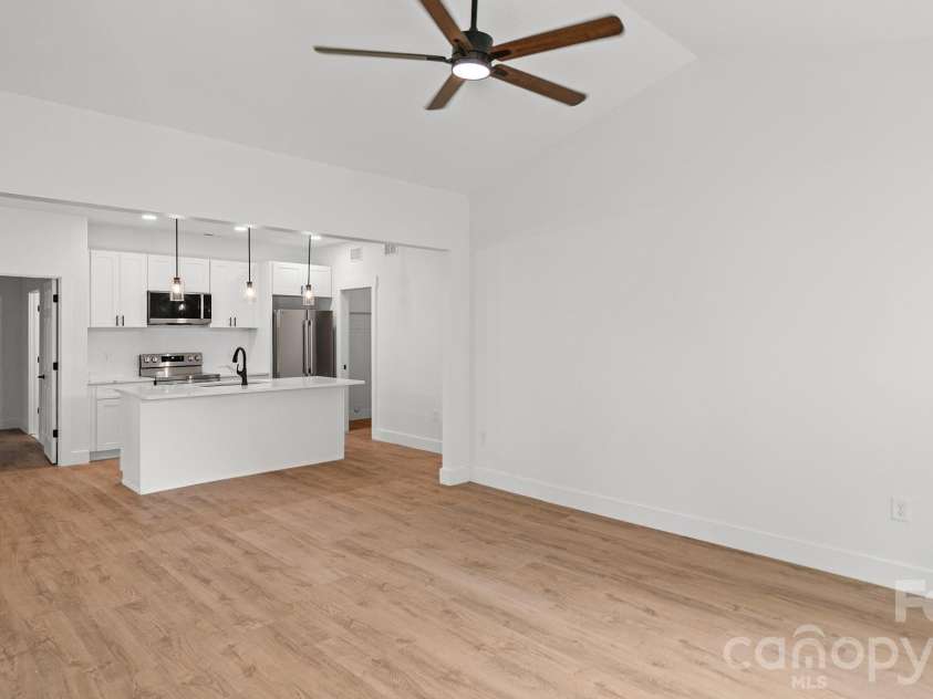 221 Ann Street, Concord, NC 28025.  MLS# CAR4406571, YatesRealty ID 38973. 