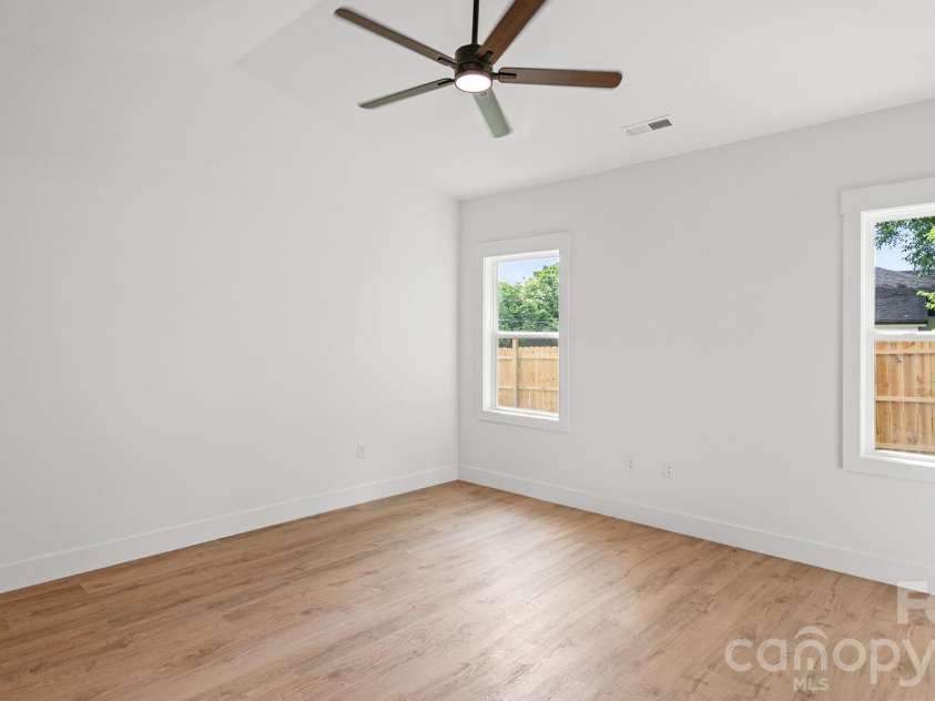 221 Ann Street, Concord, NC 28025.  MLS# CAR4406571, YatesRealty ID 38973. 