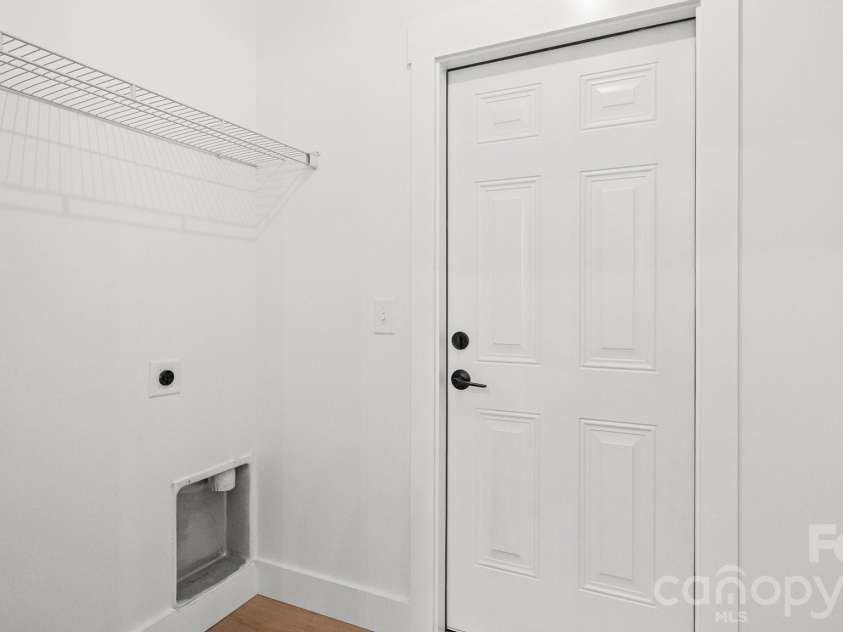 221 Ann Street, Concord, NC 28025.  MLS# CAR4406571, YatesRealty ID 38973. 
