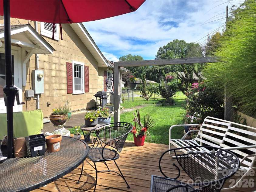 201 Stafford Street, Black Mountain, NC 28711.  MLS# CAR4404572, YatesRealty ID 38974. A private oasis!