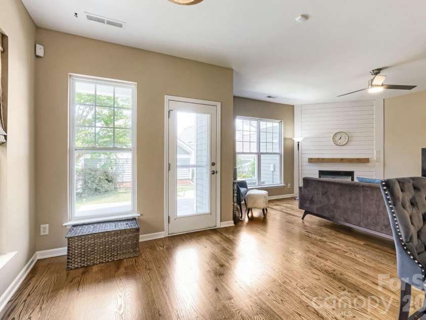 15834 Kiser Corner Lane, Davidson, NC 28036.  MLS# CAR4405462, YatesRealty ID 38975. 