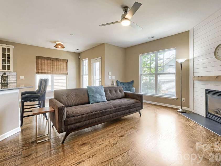 15834 Kiser Corner Lane, Davidson, NC 28036.  MLS# CAR4405462, YatesRealty ID 38975. 
