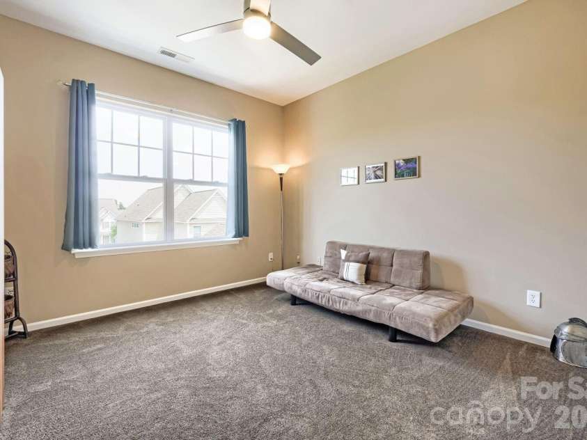 15834 Kiser Corner Lane, Davidson, NC 28036.  MLS# CAR4405462, YatesRealty ID 38975. 