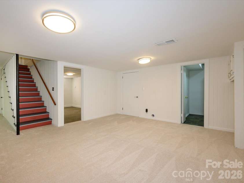 688 Grandview Drive, Concord, NC 28025.  MLS# CAR4405819, YatesRealty ID 38977. 