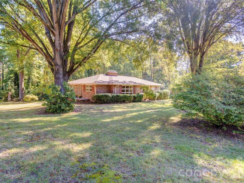 688 Grandview Drive, Concord, NC 28025.  MLS# CAR4433877, YatesRealty ID 38977. Established trees