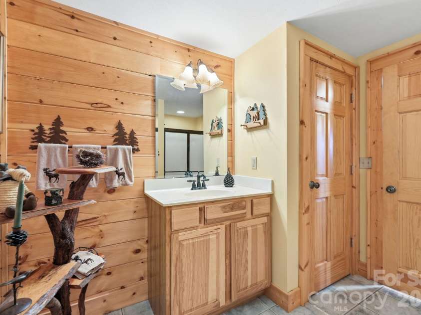 588 Tawodi Trail, Maggie Valley, NC 28751.  MLS# CAR4401674, YatesRealty ID 38978. 